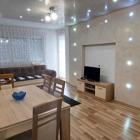 Appartement Aria à Titova Mitrovica Extérieur photo